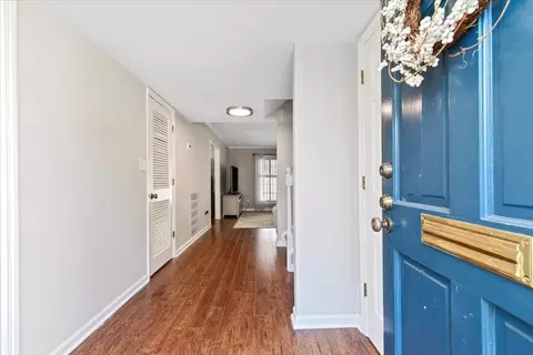 1470 Hampton Glen Ct, Decatur, GA 30033