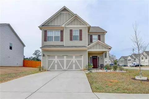427 Omnia Dr, Lawrenceville, GA 30044