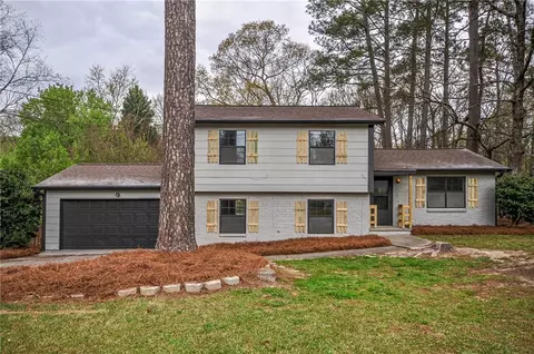 2887 Spanish Oak Dr SW, Lilburn, GA 30047