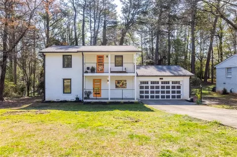 2753 Esquire Way, Tucker, GA 30084