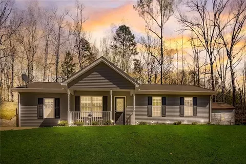 6730 Spring Head Dr, Flowery Branch, GA 30542