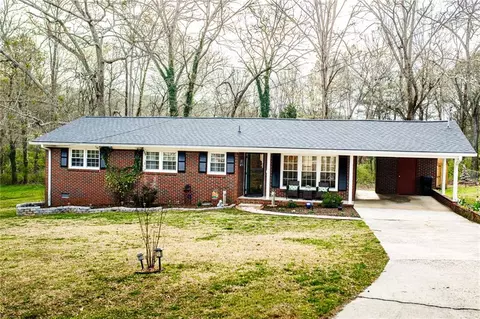 126 Robin Hood Rd, Rome, GA 30161