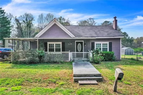 2795 Mann Rd, Winston, GA 30187