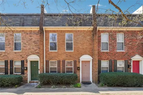 235 Winding River Dr #I, Atlanta, GA 30350