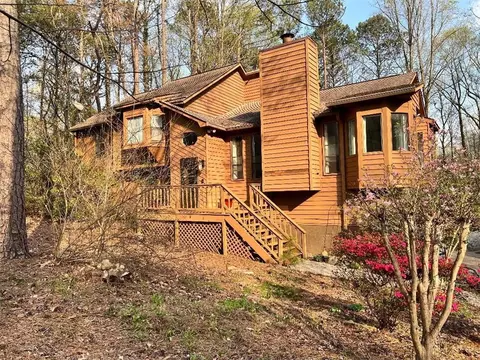1104 Ferry Creek Way, Acworth, GA 30102