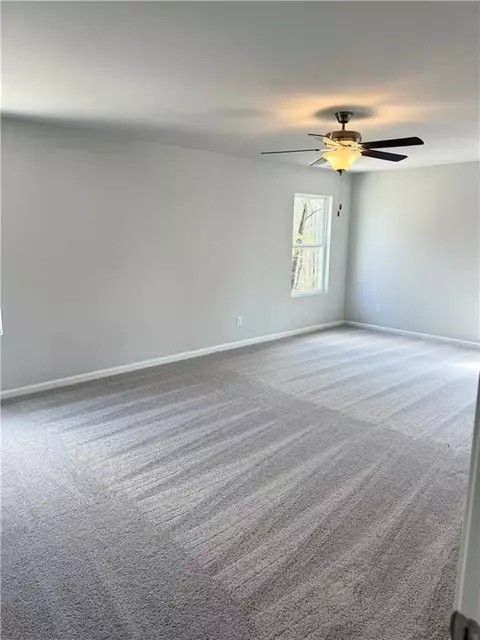 160 Heard Ln, Covington, GA 30014 photo 9