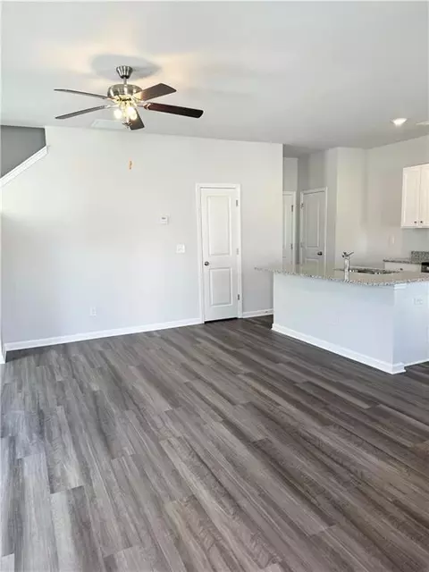 160 Heard Ln, Covington, GA 30014 photo 5