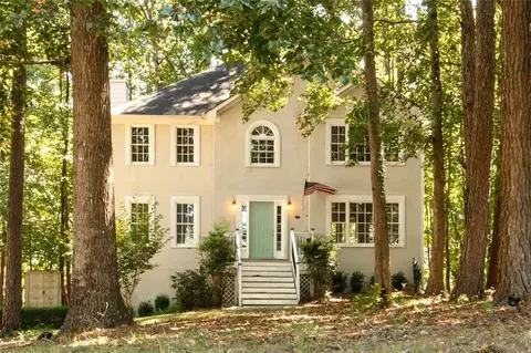 72 Clay Ct, Hiram, GA 30141