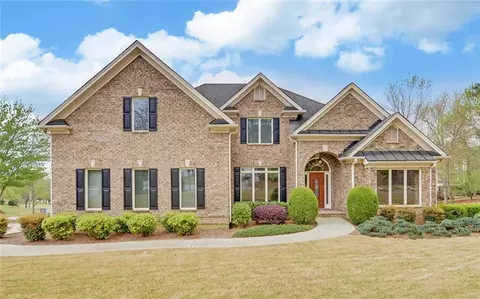2572 Autumn Maple Dr, Braselton, GA 30517