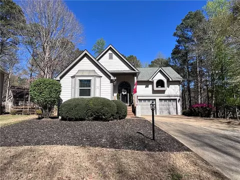 3615 Broken Arrow Dr, Woodstock, GA 30189
