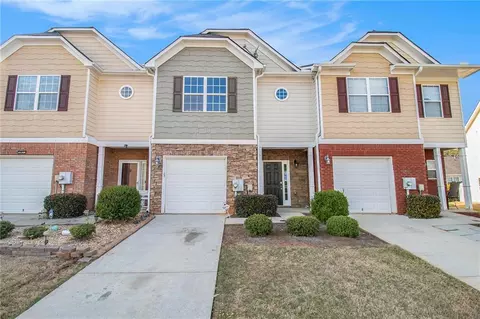 2139 Burns View Ln, Lawrenceville, GA 30044
