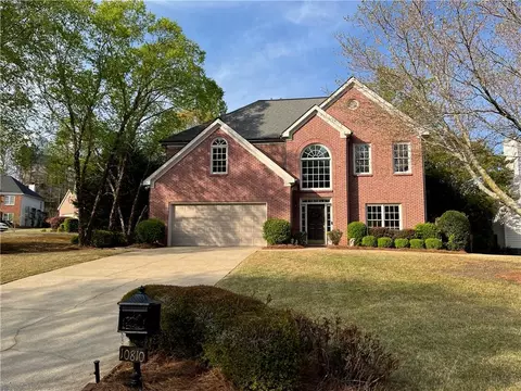 10810 Avian Dr, Alpharetta, GA 30022