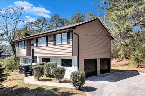 2367 Union Grove Ct, Lithonia, GA 30058