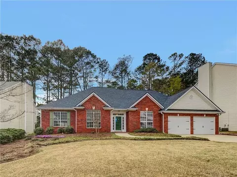 185 Parkside Dr, Fayetteville, GA 30214