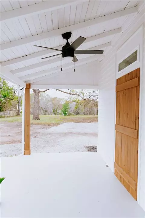 Exterior - 185 Oak St, Commerce, GA 30529 photo 10 of 11