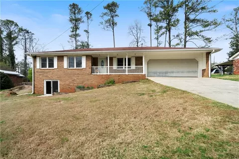2744 Syble Dr, Austell, GA 30106