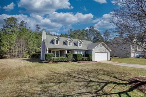Exterior - 175 Shadowbrook Trce, Covington, GA 30016 photo 11 of 12