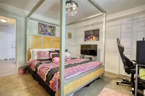 Bedroom - 175 Shadowbrook Trce, Covington, GA 30016 photo 6 of 7