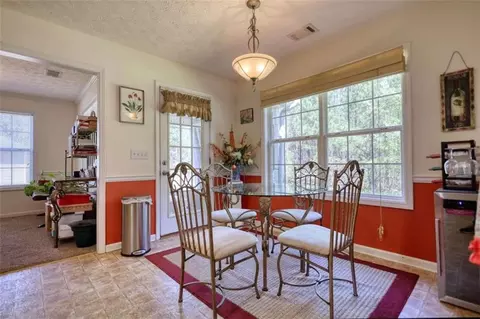 Dining - 175 Shadowbrook Trce, Covington, GA 30016 photo 2 of 3