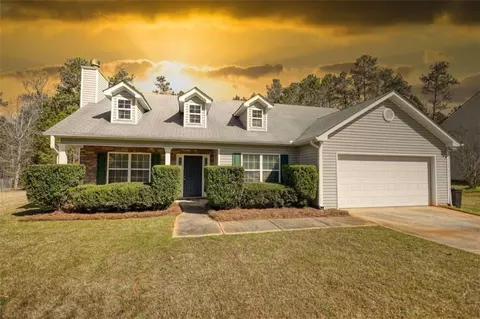 Exterior - 175 Shadowbrook Trce, Covington, GA 30016 photo 2 of 12