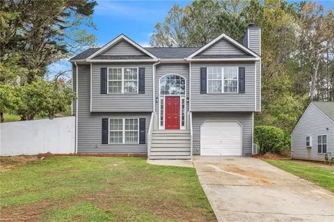 1202 Tara Rd, Jonesboro, GA 30238