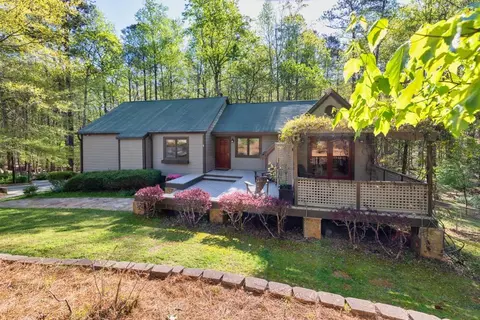 5038 Old Ivy Rd, Peachtree Corners, GA 30096