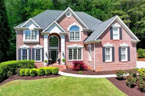 695 Greenview Ter, Milton, GA 30004