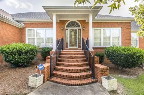 322 Briarmoor Dr, Warner Robins, GA 31088