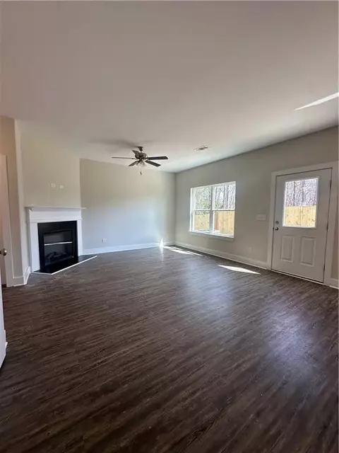 11064 Cornertsone Way, Hampton, GA 30228 photo 3