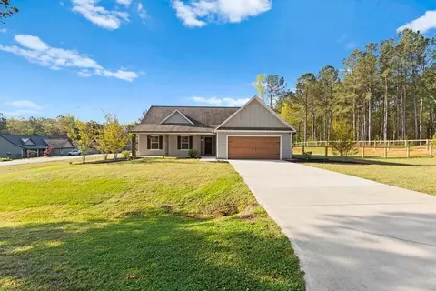 1101 Oak Hill Ln, Madison, GA 30650