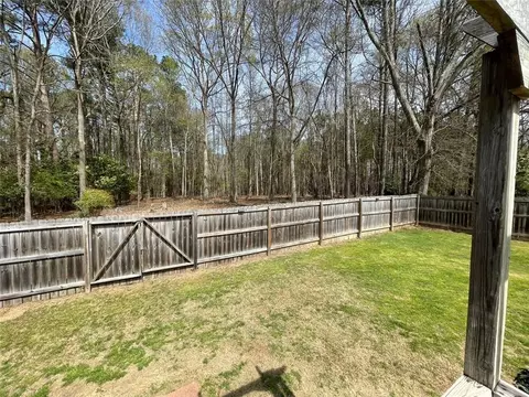 Exterior - 322 Harrison Ln, Winder, GA 30680 photo 4 of 10