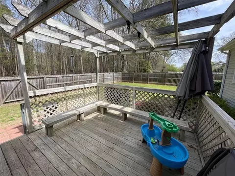Exterior - 322 Harrison Ln, Winder, GA 30680 photo 5 of 10