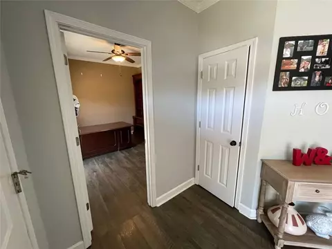 Entry Way - 322 Harrison Ln, Winder, GA 30680 photo 2 of 5