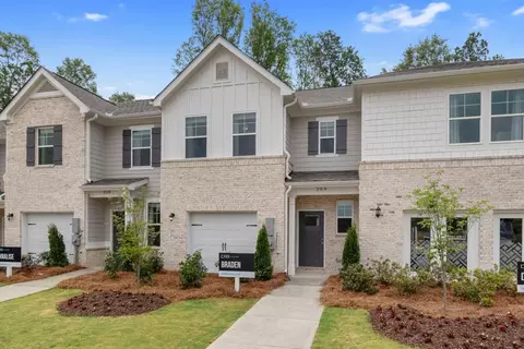212 Flier Dr, Mcdonough, GA 30253