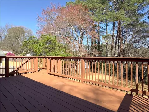 Exterior - 6426 Lanier Rd, Morrow, GA 30260 photo 10 of 14