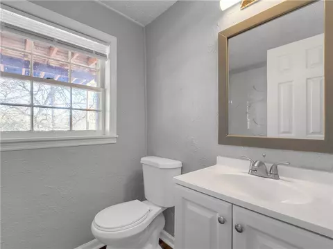 Bath - 6426 Lanier Rd, Morrow, GA 30260 photo 8 of 10