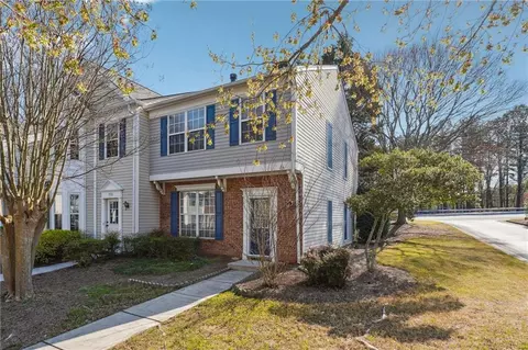 3728 Berkeley Xing #83, Duluth, GA 30096 photo 2