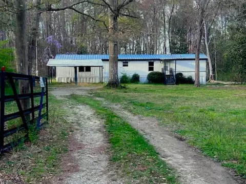 64 Old Goldmine Rd, Villa Rica, GA 30180