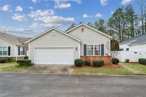 504 Windcroft Cir, Acworth, GA 30101