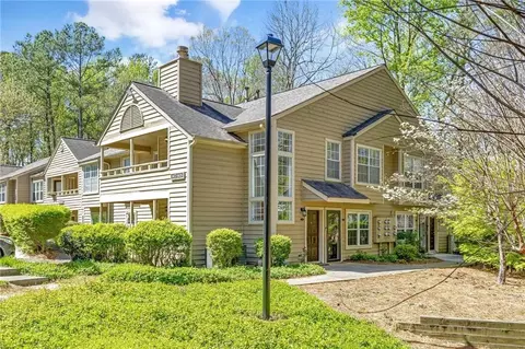 1422 N Crossing Dr NE, Atlanta, GA 30329