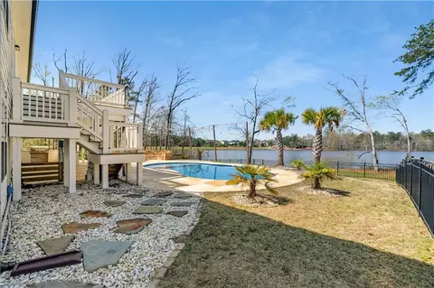 Exterior - 407 Lakeview Way, Lagrange, GA 30241 photo 12 of 19