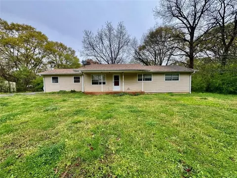 87 Foxboro Dr, Powder Springs, GA 30127