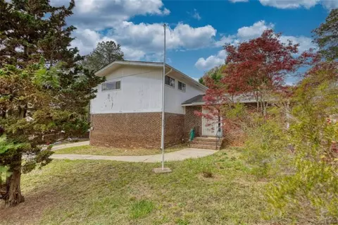 6405 Maddox Rd, Morrow, GA 30260