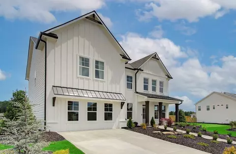 205 Logan Crest Ct, Loganville, GA 30052