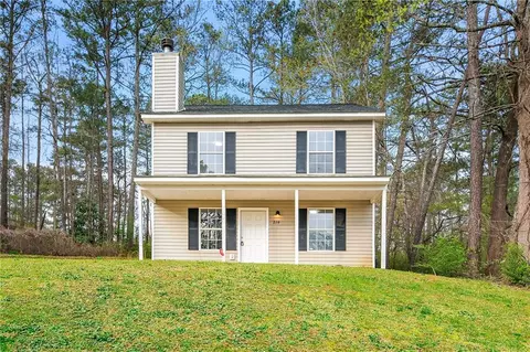 214 Sabal Dr, Palmetto, GA 30268