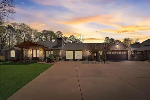 4721 Waters Rd, Woodstock, GA 30188