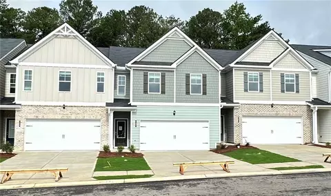 107 Stanchion Dr, Union City, GA 30291