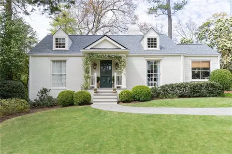 1922 Greystone Rd NW, Atlanta, GA 30318