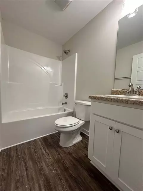Bath - 11060 Cornerstone Way, Hampton, GA 30228 photo 6 of 6