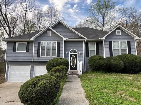 327 Legacy Park Ln, Powder Springs, GA 30127